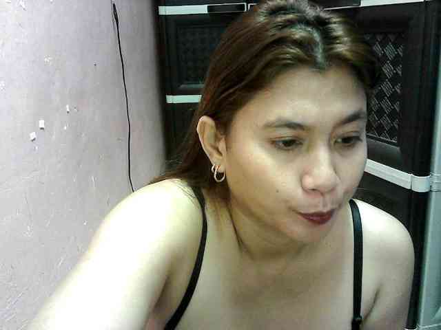 peenastyfame webcam