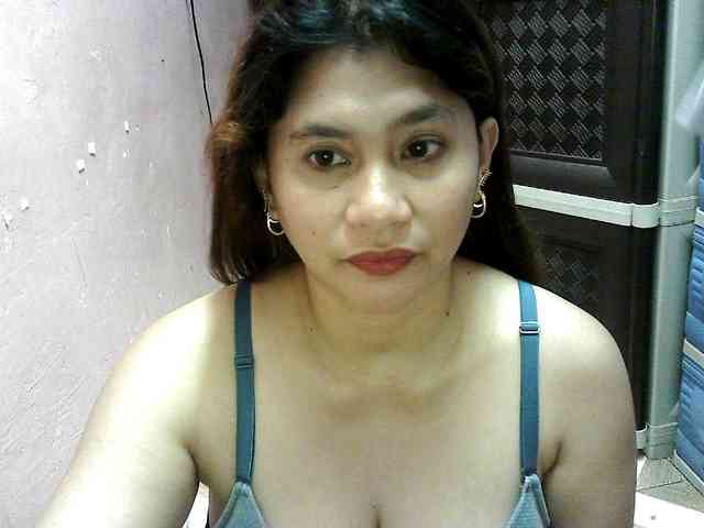 peenastyfame webcam