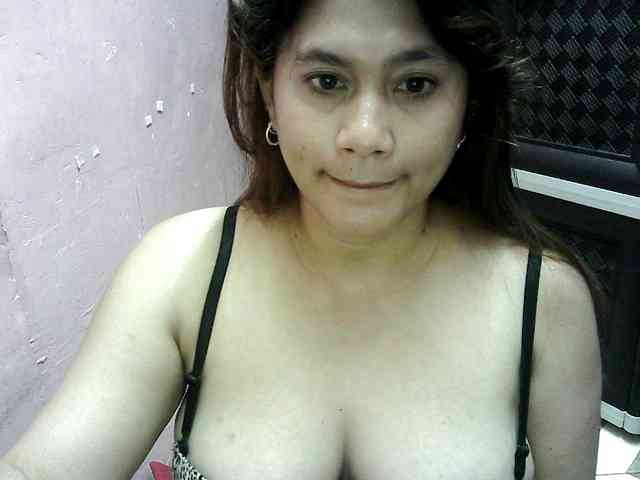 peenastyfame webcam