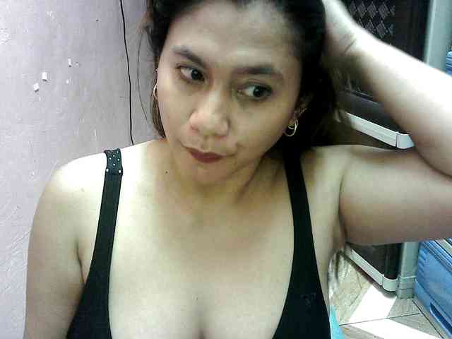 peenastyfame webcam