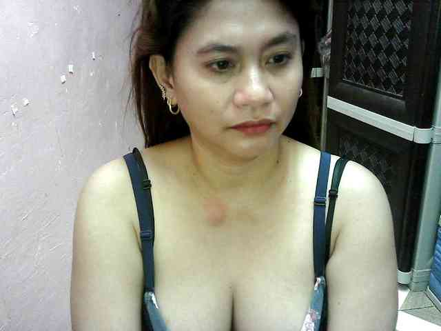 peenastyfame webcam