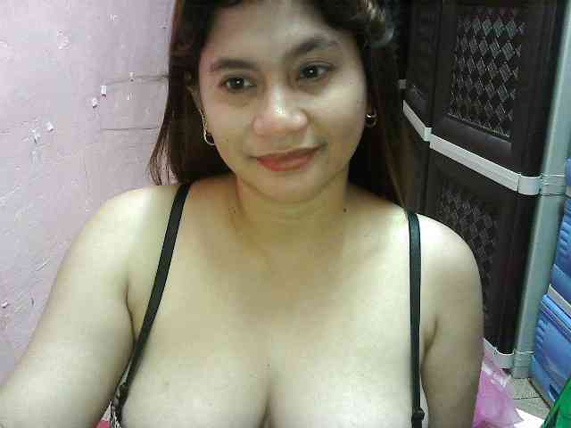 peenastyfame webcam