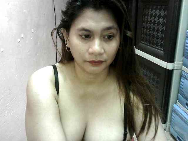 peenastyfame webcam