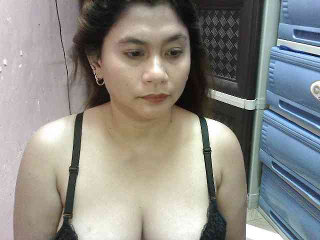 peenastyfame webcam