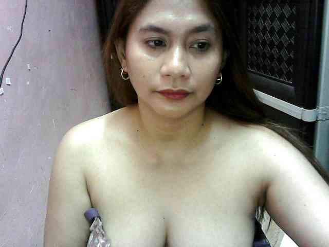 peenastyfame webcam
