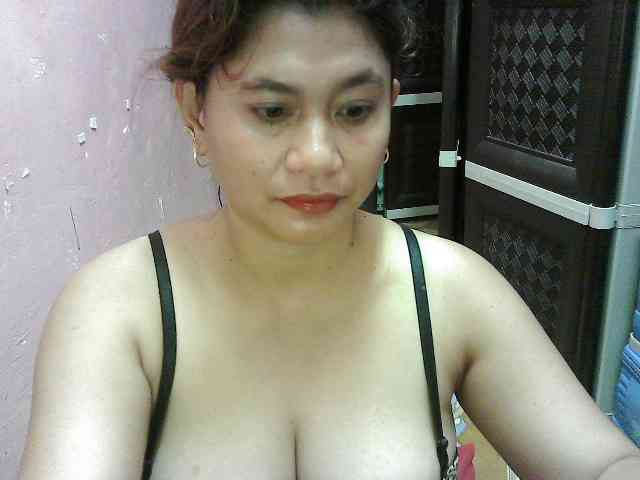 peenastyfame webcam
