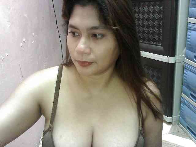 peenastyfame webcam