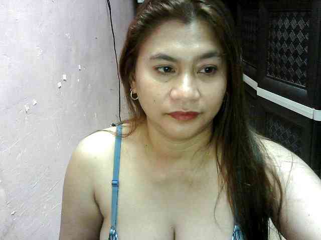 peenastyfame webcam