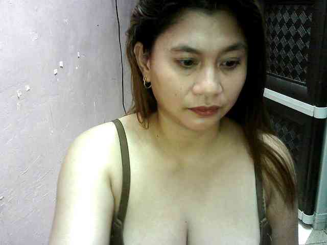 peenastyfame webcam