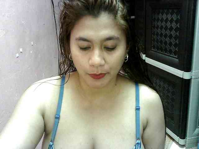 peenastyfame webcam