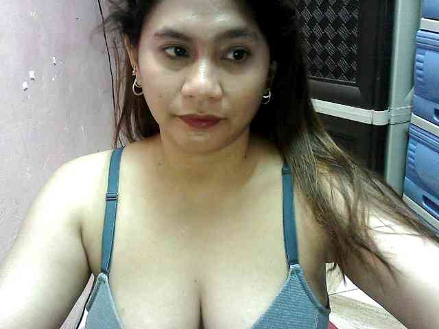 peenastyfame webcam