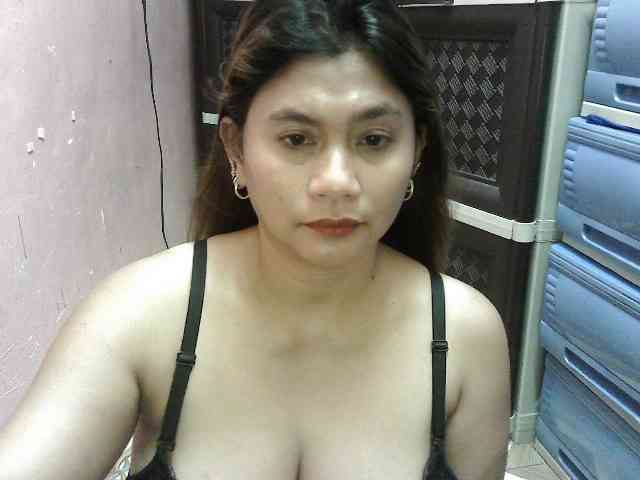peenastyfame webcam