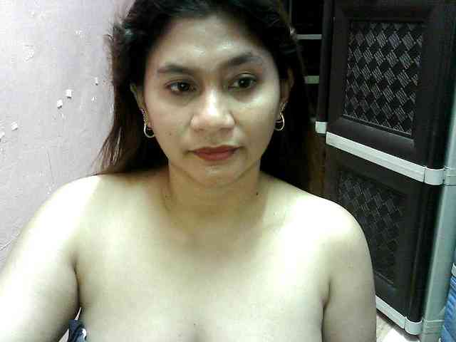 peenastyfame webcam
