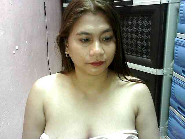peenastyfame webcam