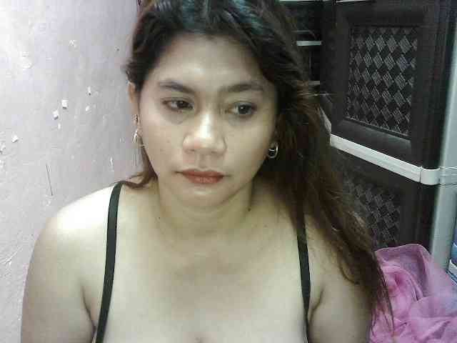 peenastyfame Live Webcam on BongaCams
