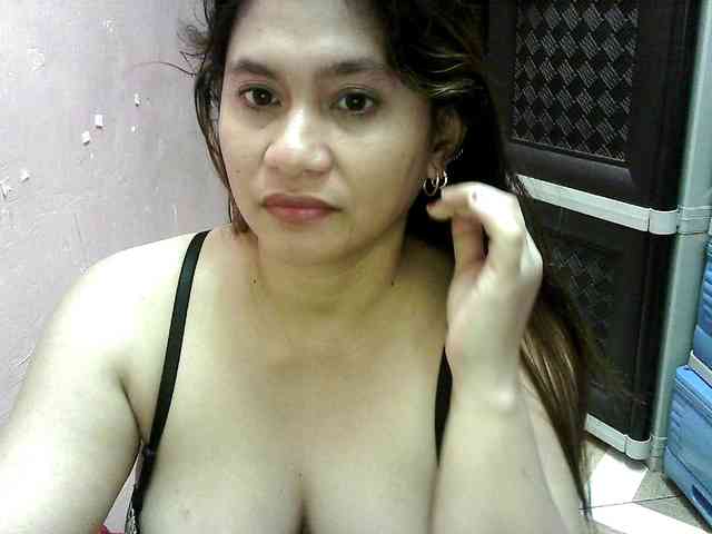 peenastyfame webcam