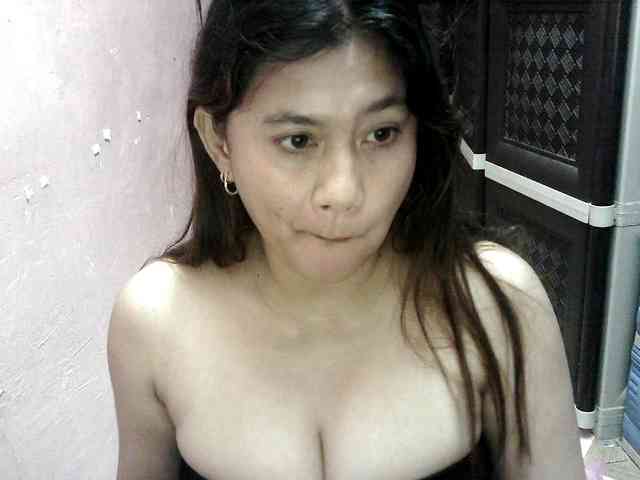 peenastyfame webcam