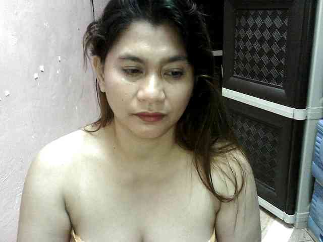 peenastyfame webcam