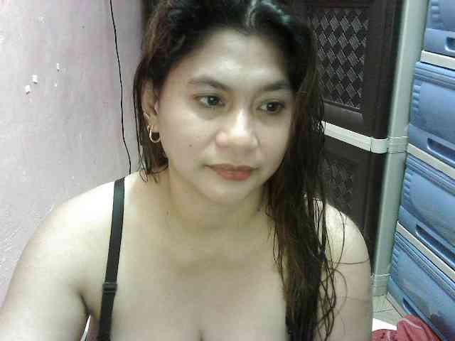 peenastyfame webcam