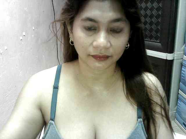 peenastyfame webcam