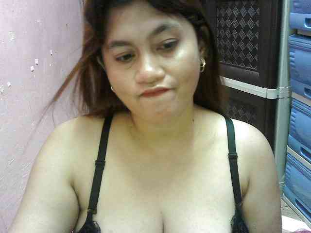 peenastyfame webcam