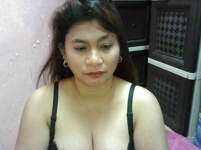 peenastyfame webcam