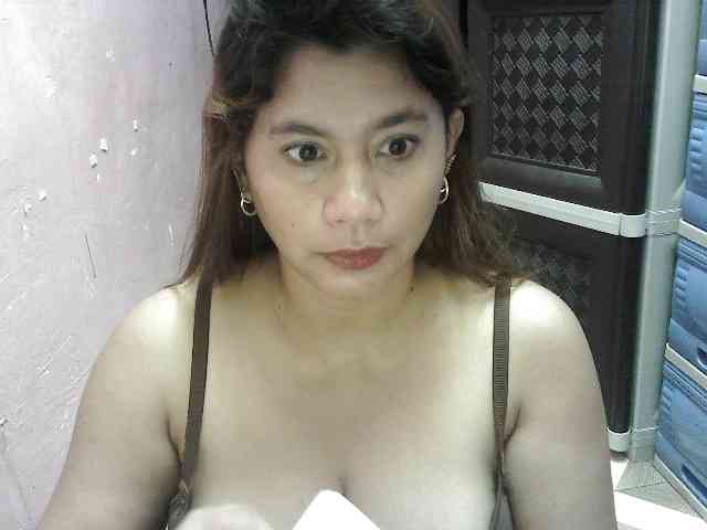 peenastyfame webcam