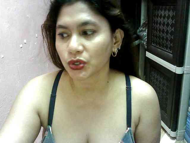 peenastyfame webcam