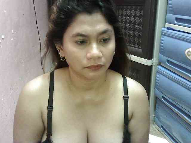peenastyfame webcam