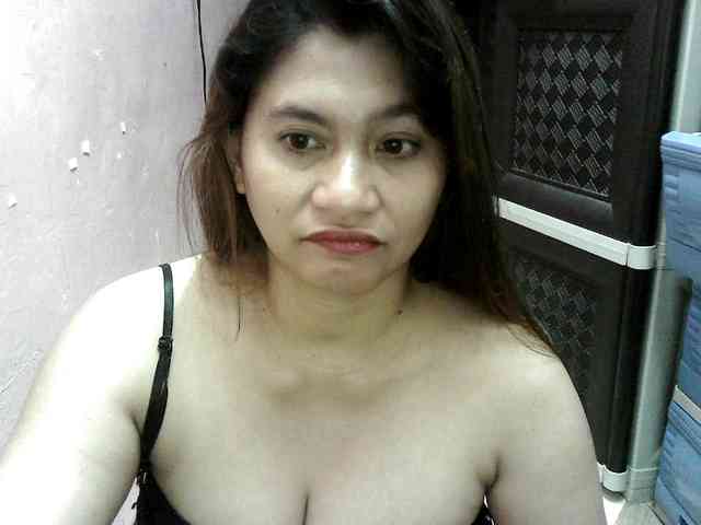 peenastyfame webcam