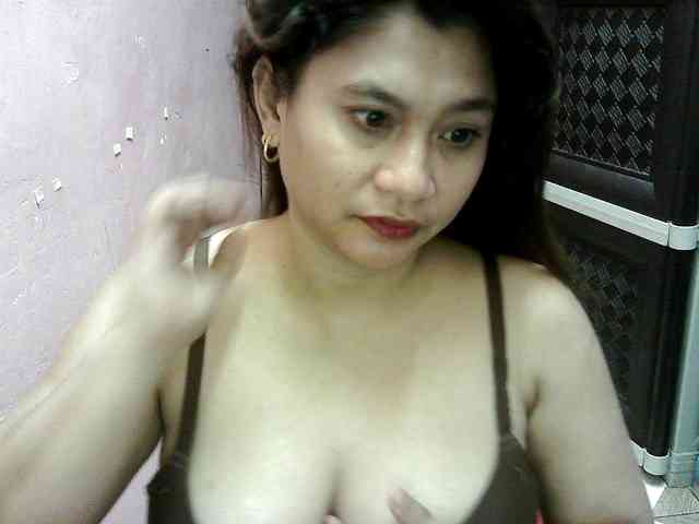 peenastyfame webcam