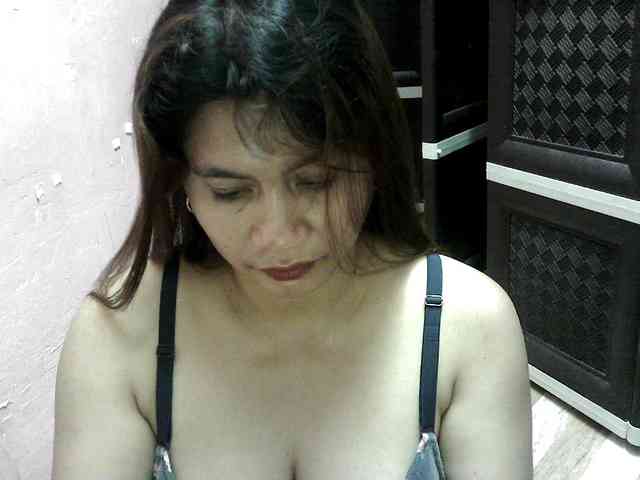 peenastyfame webcam