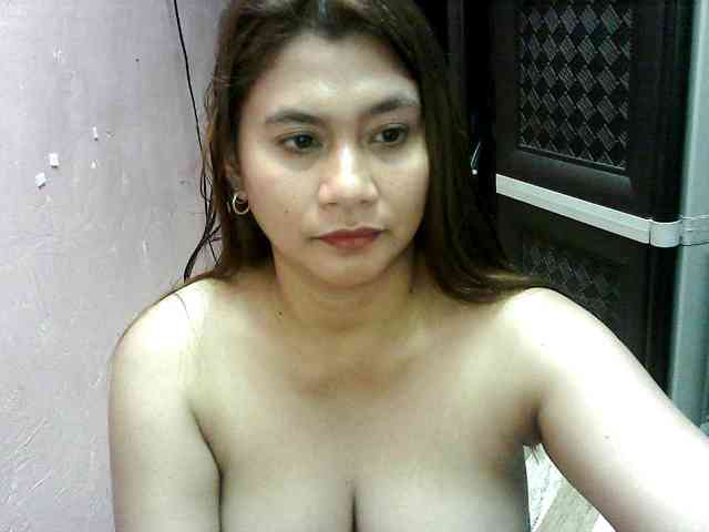 peenastyfame webcam
