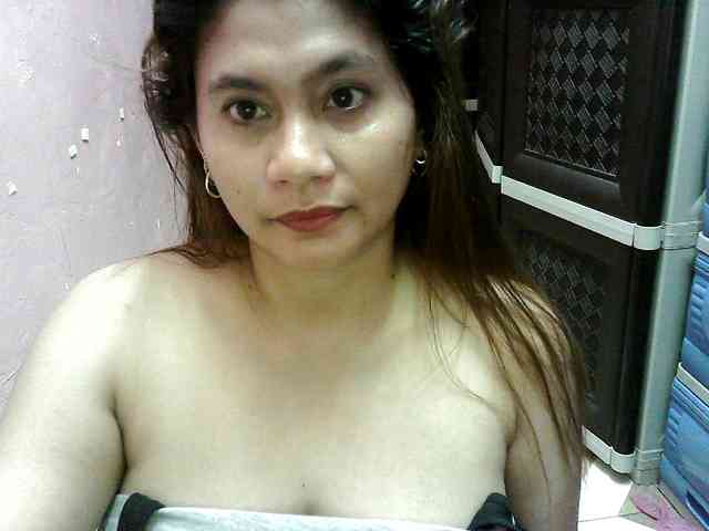 peenastyfame webcam