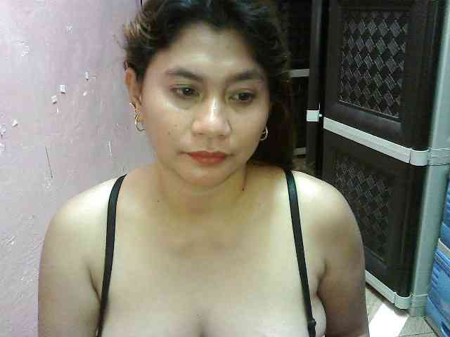 peenastyfame webcam