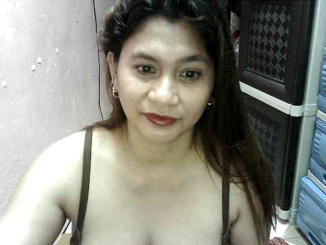 peenastyfame webcam