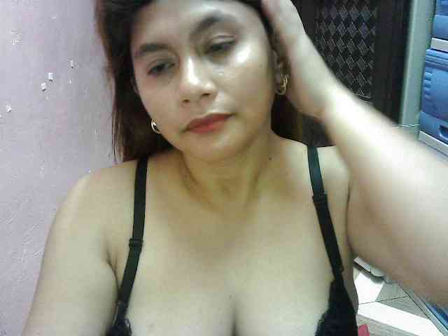 peenastyfame webcam