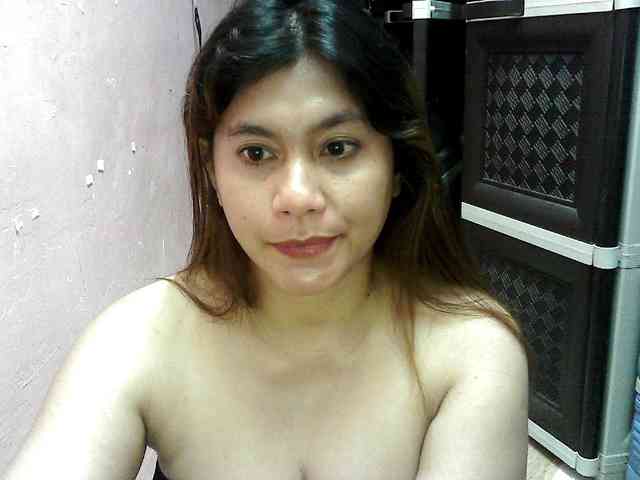 peenastyfame webcam