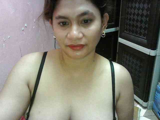 peenastyfame webcam