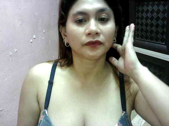 peenastyfame webcam