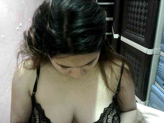 peenastyfame webcam