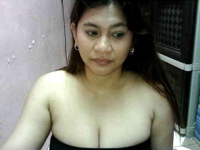 peenastyfame webcam