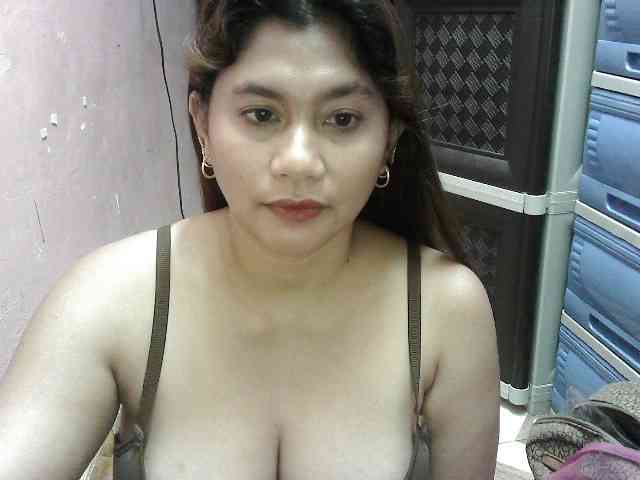 peenastyfame webcam