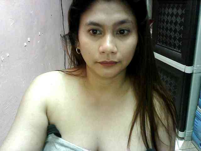 peenastyfame webcam