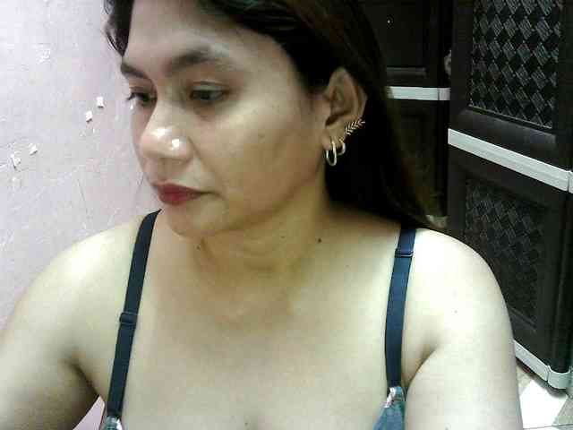 peenastyfame webcam