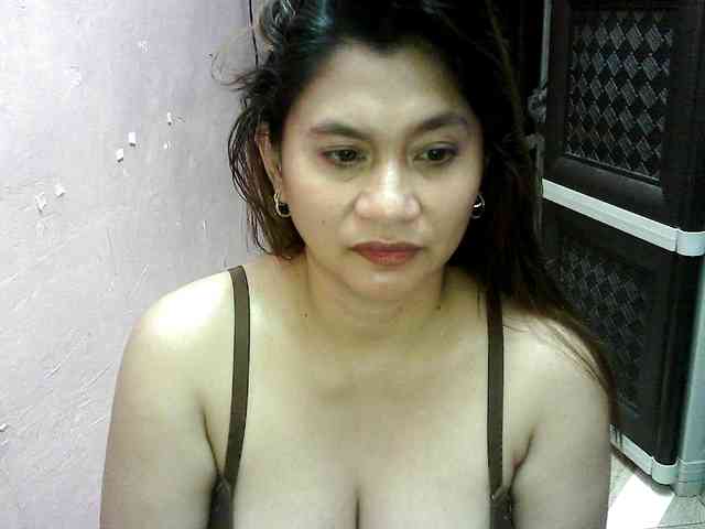 peenastyfame webcam