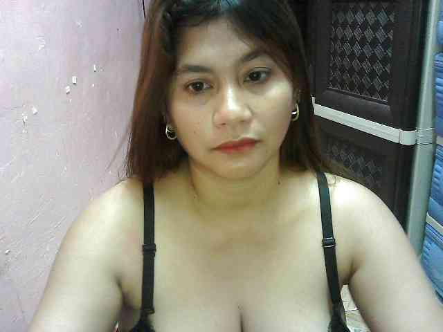 peenastyfame webcam