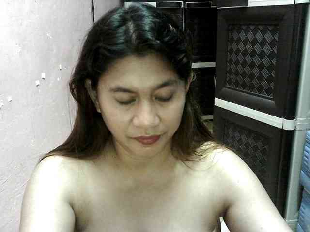 peenastyfame webcam