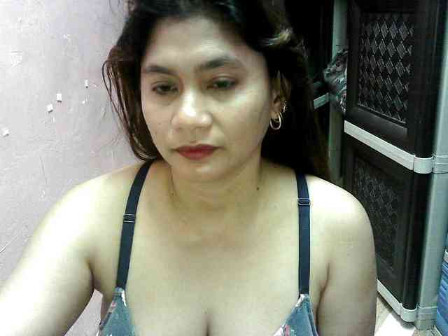 peenastyfame webcam