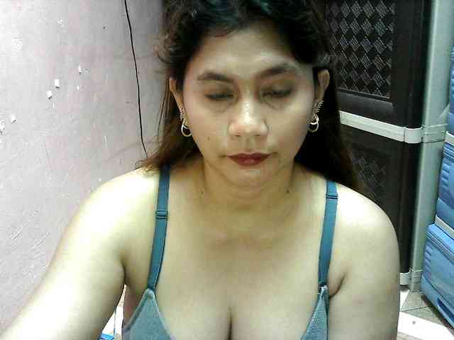 peenastyfame webcam